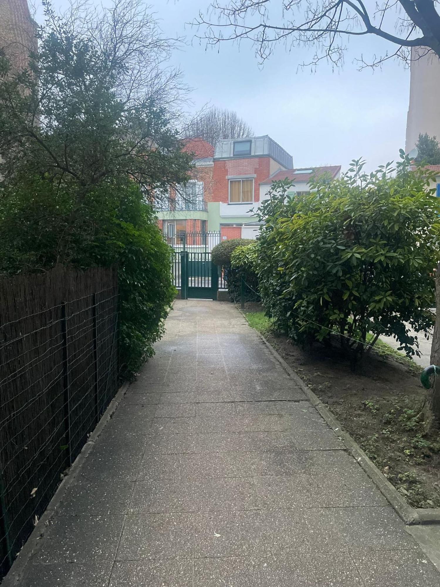 Apartamento 5 People/Paris-Cdg/France Stadium Bagnolet Exterior foto